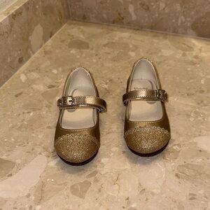 Stride Rite Gold Glitter Dress Shoes